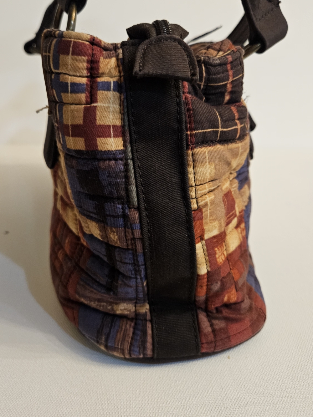 Donna Sharp Quilted Handbag – Multi Color Patchwork - Picture 5 of 7